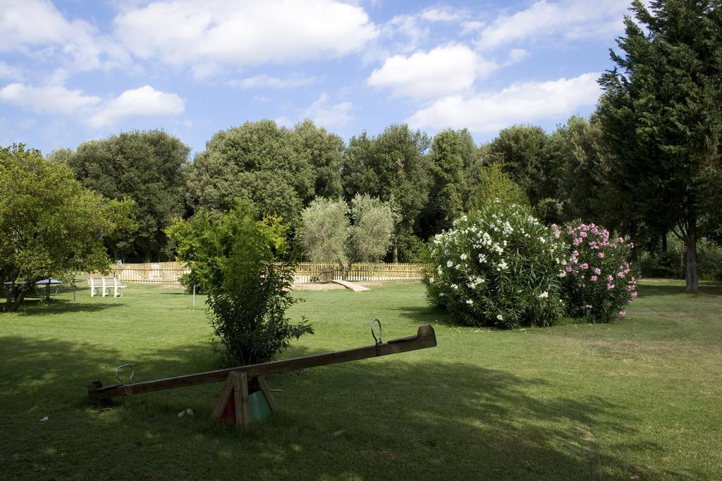 Agriturismo Eucaliptus Болгери Экстерьер фото